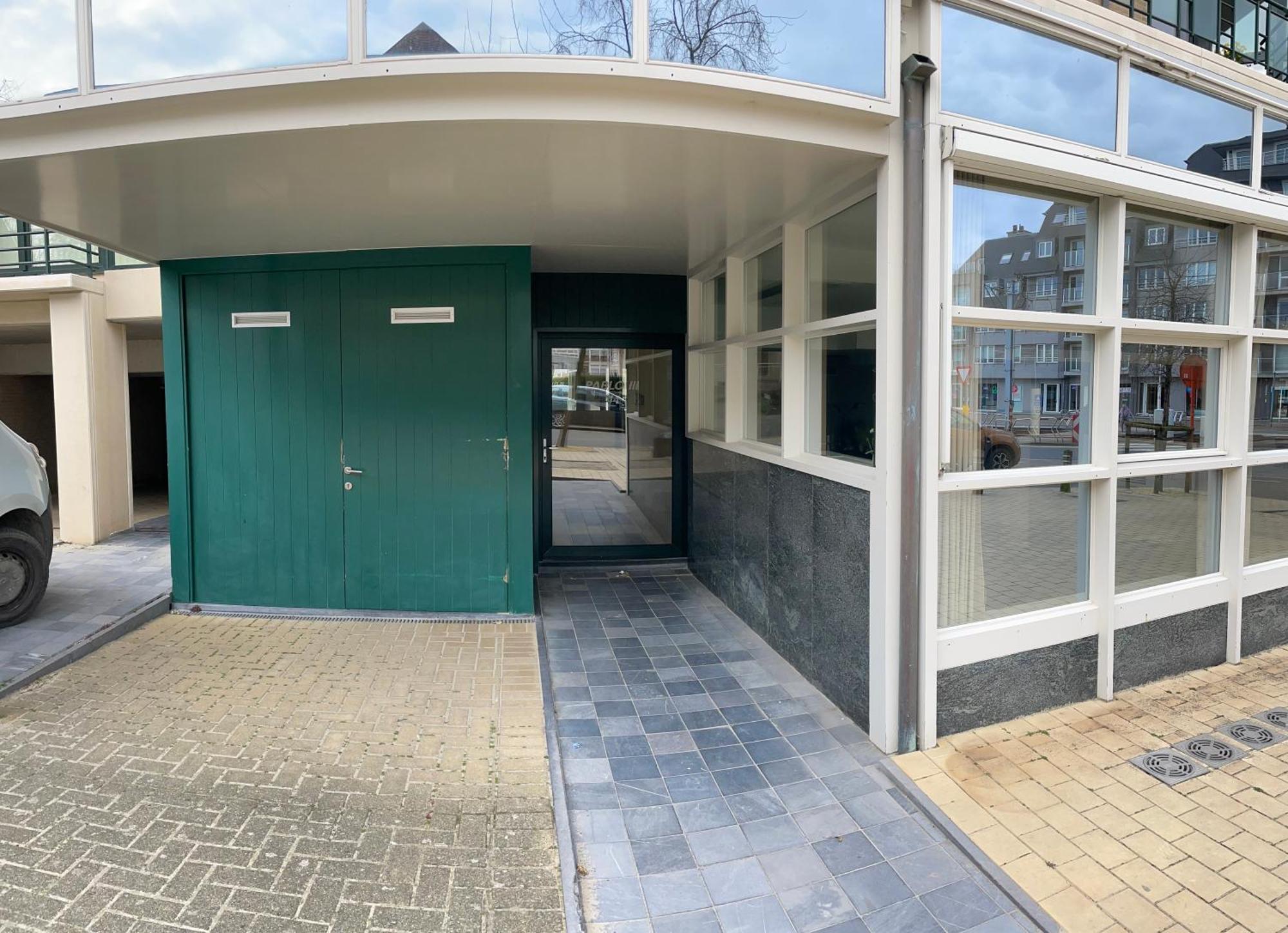 Appt Pablo Met Prive-Garage, Vlakbij Zee, In Koksijde-Bad Apartamento Exterior foto